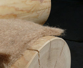 В качестве межвенцового утеплителя используем Klimalan - материал на основе овечьей шерсти, который не содержит примесей и химических пропиток.(2)